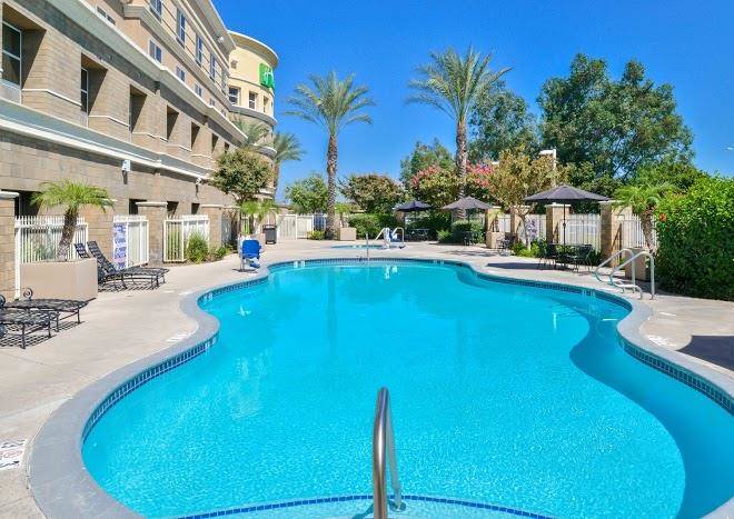 Holiday inn ontario airport