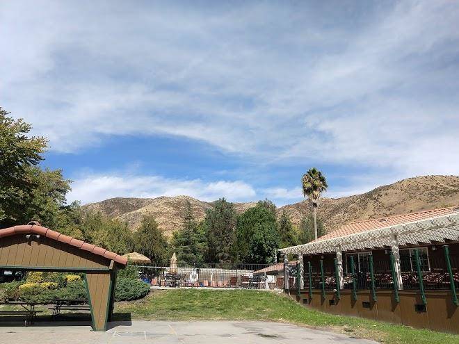 Mountain lakes resort