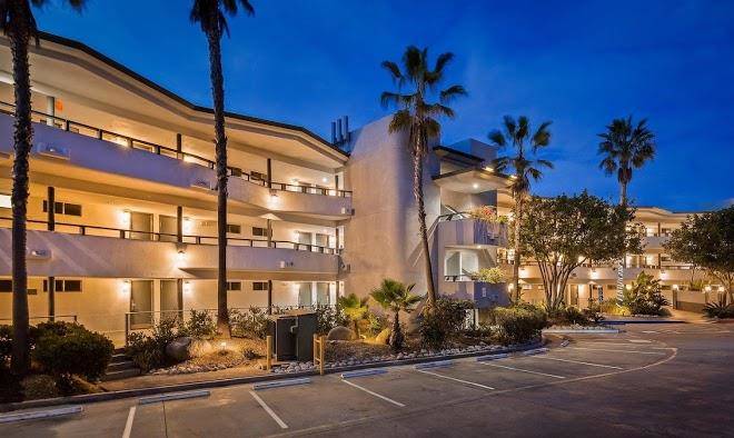 Best western encinitas inn & suites at moonlight beach