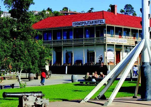 Cosmopolitan Hotel And Restaurant Image