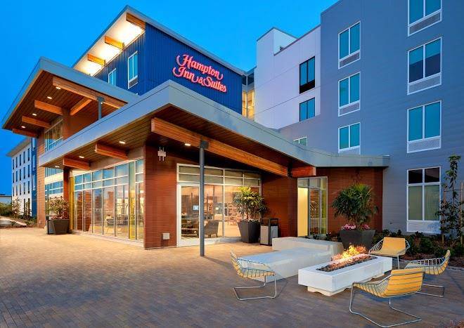 Hampton Inn & Suites San Diego Airport Liberty Station Image
