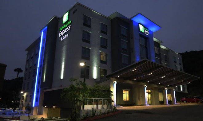Holiday inn express & suites san diego mission valley