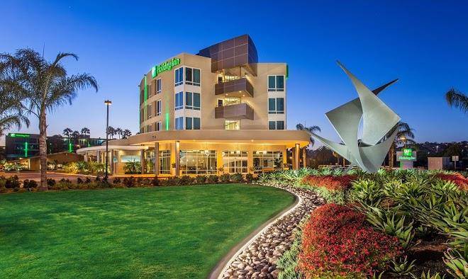 Holiday Inn San Diego Bayside Image