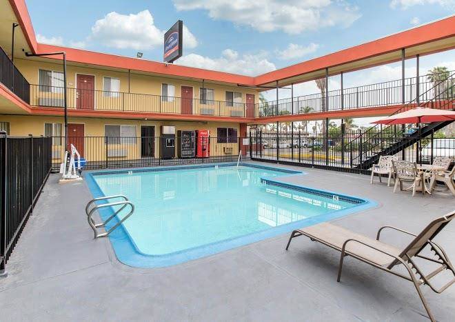 Howard johnson by wyndham chula vista san diego suite hotel