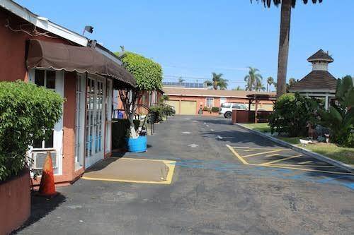 Oceanside inn & suites