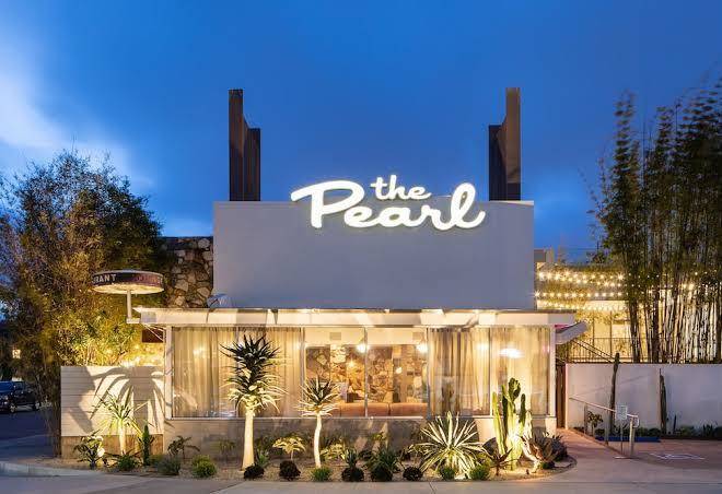 The Pearl Hotel Image