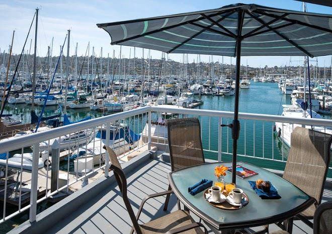 The bay club hotel & marina