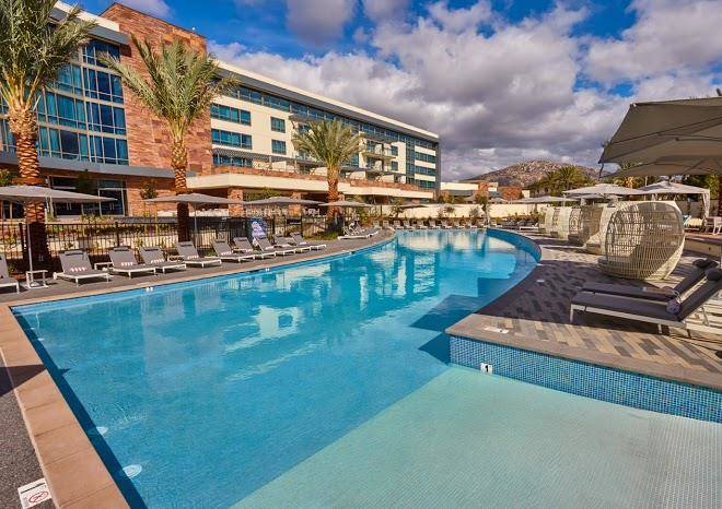 Willows Hotel & Spa At Viejas Image