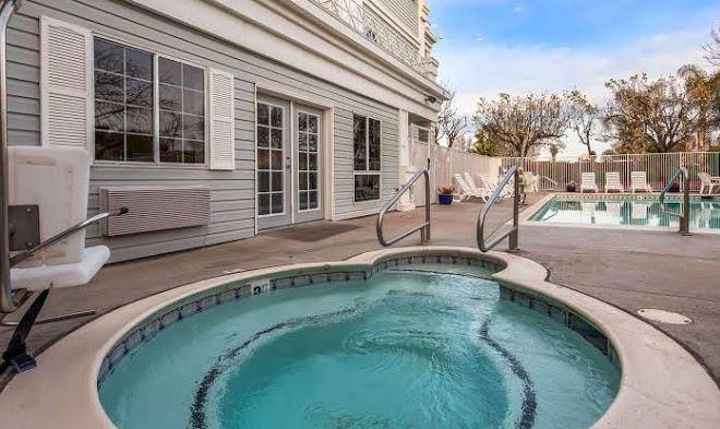 Best western luxury inn
