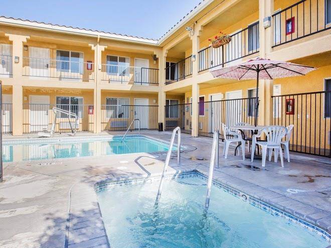 Econo lodge inn & suites lodi wine country area