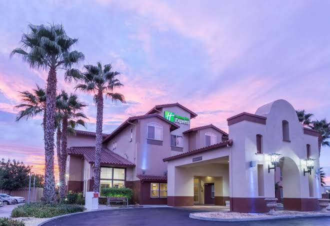 Holiday inn express & suites manteca city center