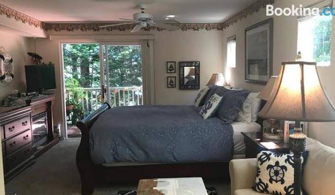 Her castle homestay bed and breakfast inn