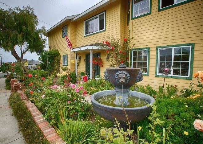 Marina street inn