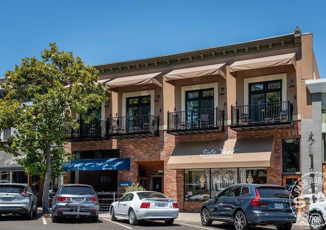Paso park suites