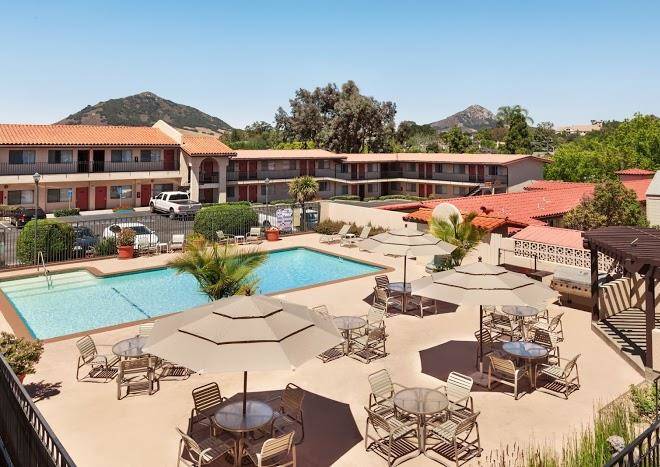 Sands inn & suites