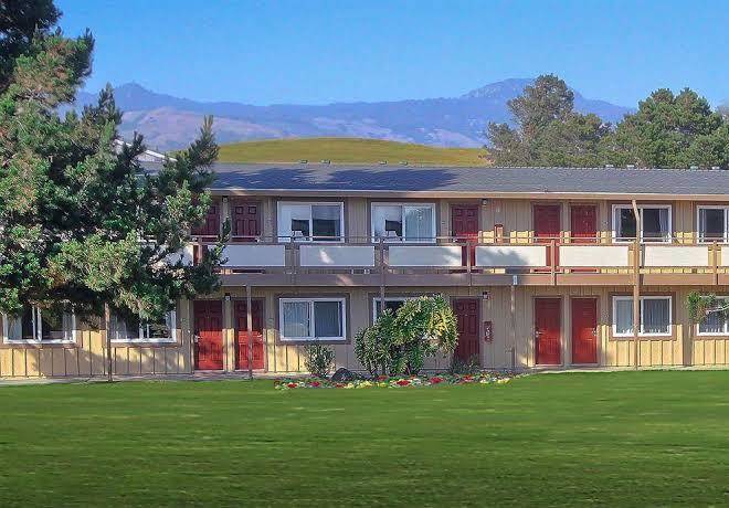 Silver surf motel