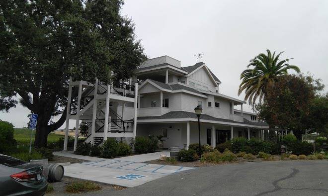 Summerwood winery & inn
