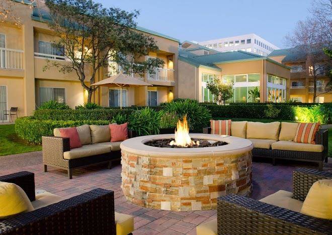 Courtyard By Marriott San Mateo Foster City Image
