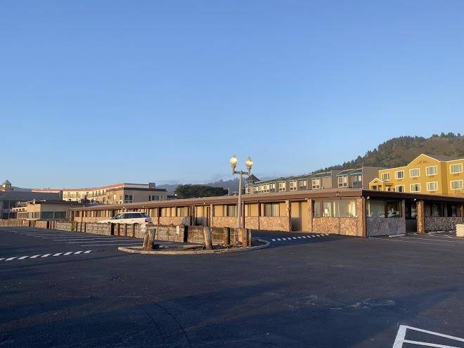 Sea breeze motel