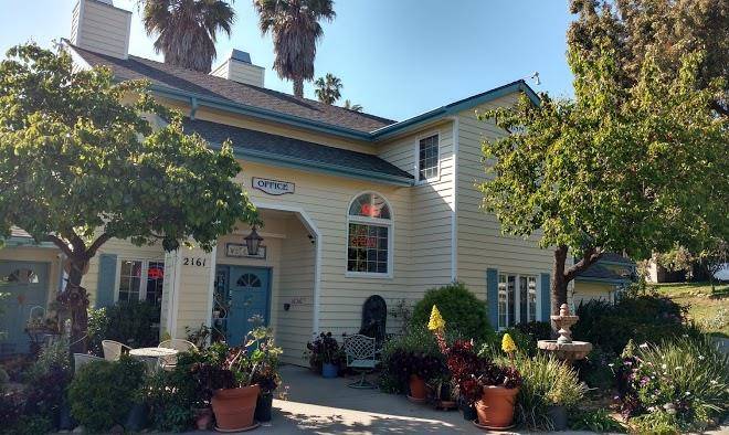 Summerland inn
