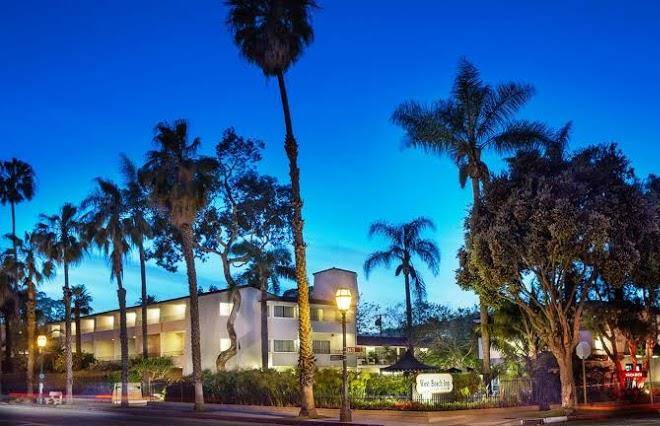 West beach inn a coast hotel
