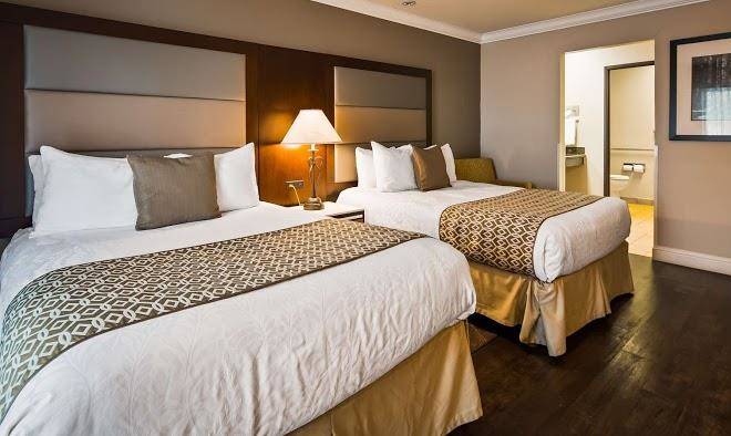 Best western plus forest park inn