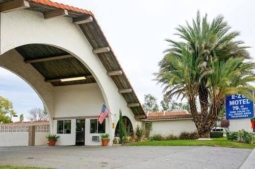 E z 8 motel san jose ii
