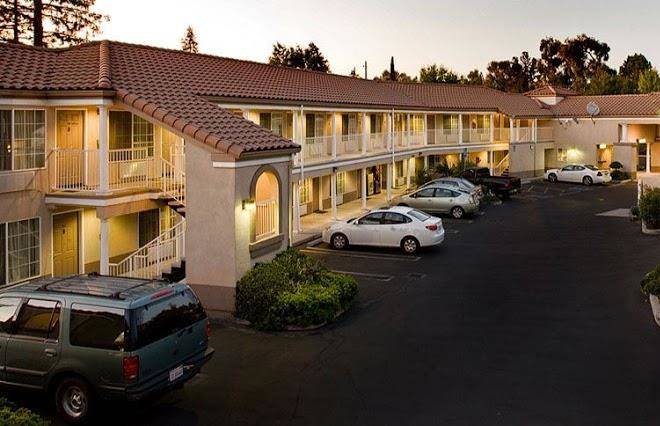 Super 8 by wyndham mountain view