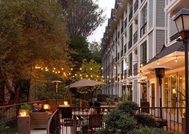 The inn at saratoga tapestry collection by hilton