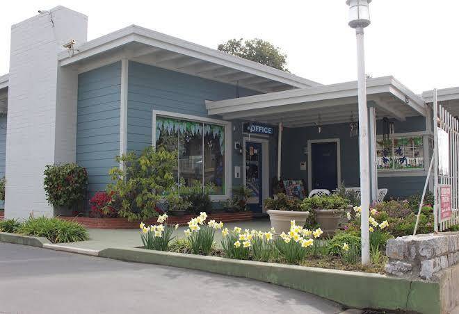 Edgewater beach inn & suites