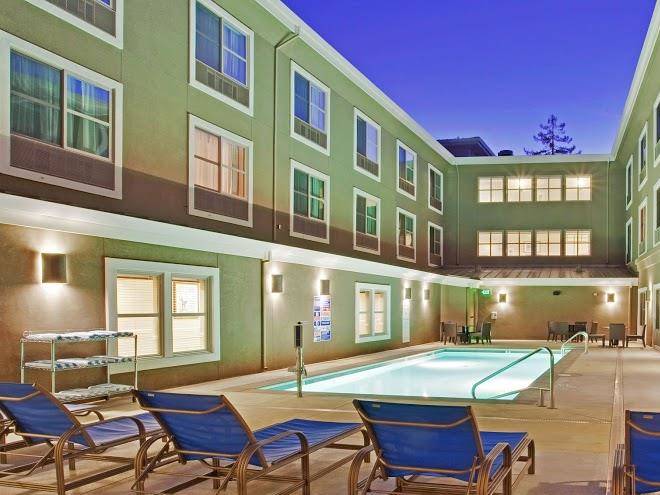 Holiday inn express & suites santa cruz