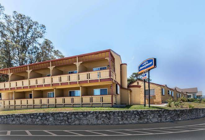 Howard johnson by wyndham santa cruz beach boardwalk