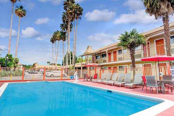 Ramada limited santa cruz