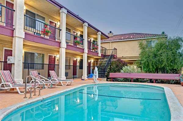 Super 8 by wyndham santa cruz beach boardwalk east