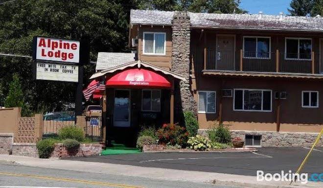 Alpine lodge