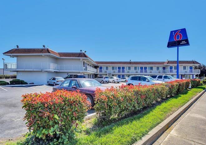 Motel 6 vallejo ca six flags west
