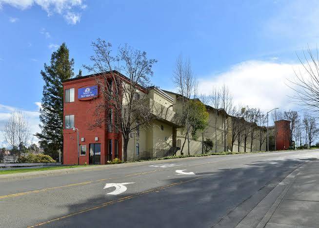 Surestay hotel by best western vallejo