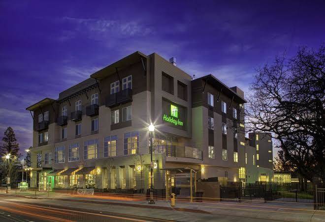 Holiday inn windsor wine country