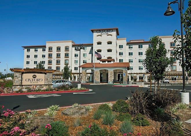 Oxford suites sonoma county rohnert park