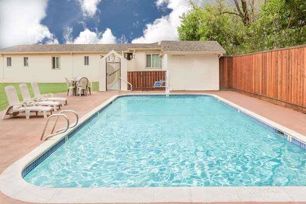 Travelodge by wyndham santa rosa wine country