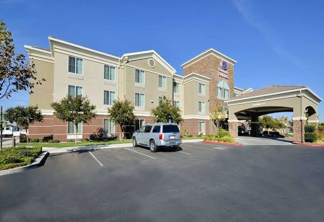 Comfort suites turlock