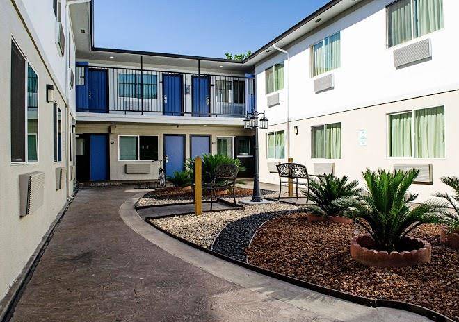 Motel 6 modesto ca downtown