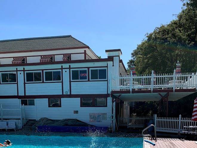 California hot springs resort