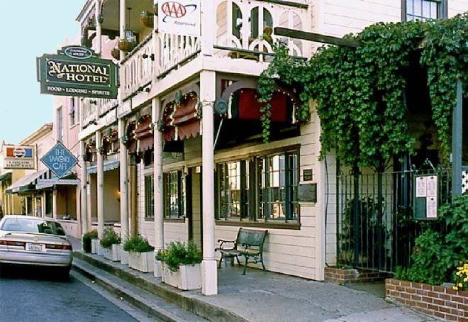 National hotel & restaurant