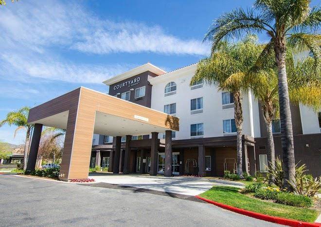Courtyard by marriott ventura simi valley