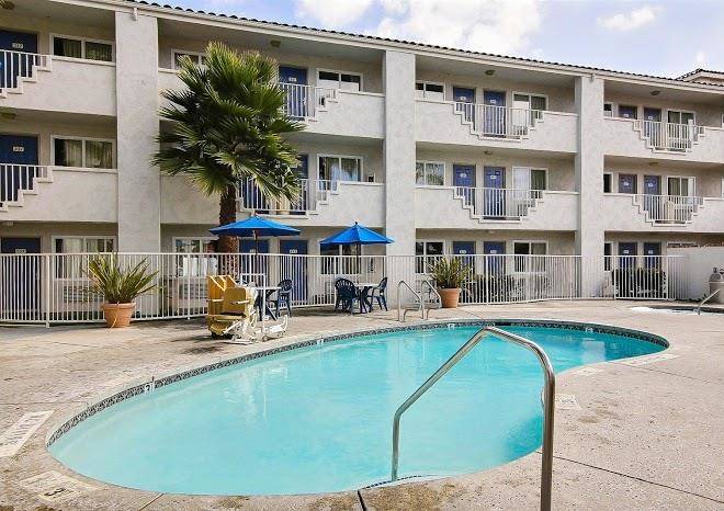 Motel 6 ventura ca south