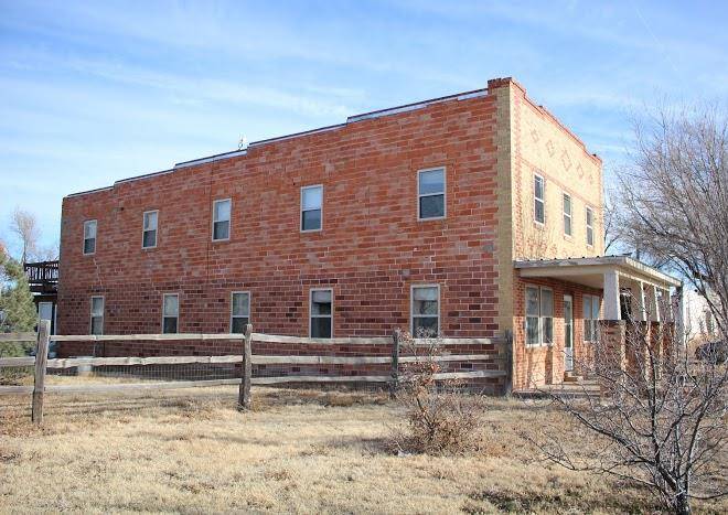 The coulter historic inn