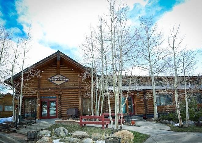 The boulder creek lodge