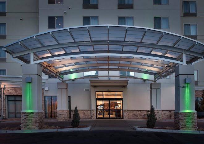 Holiday Inn & Suites Denver Airport Image