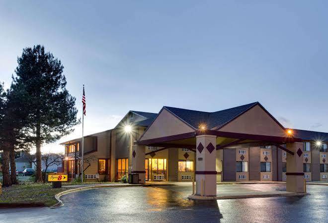 Super 8 by wyndham denver stapleton
